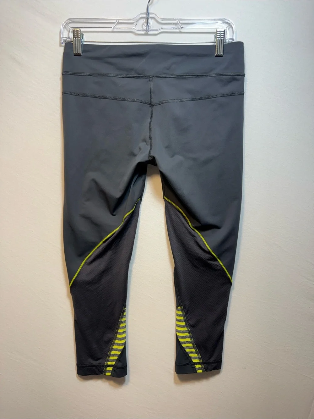 Women’s Lululemon Run: Inspire II Crop, Size 8